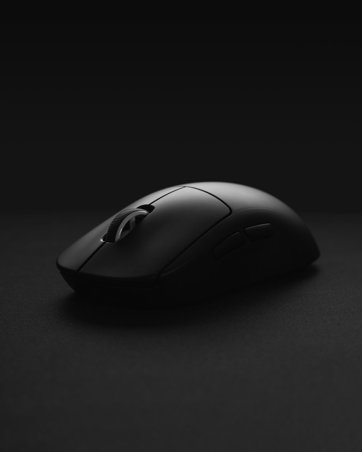 Desk workspace scene for ergonomic mouse buying guides